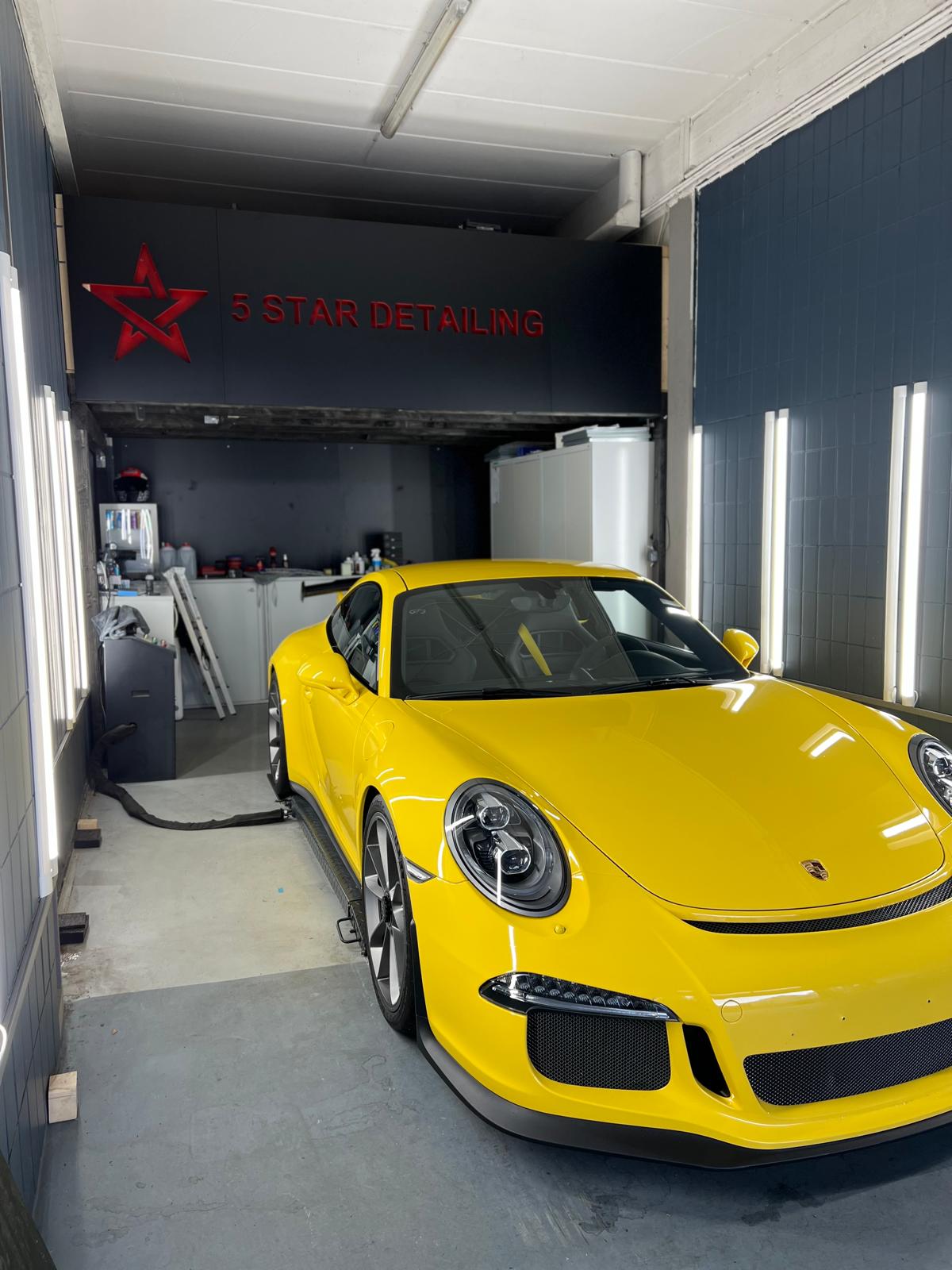 Stanrdort Hüsten von Fivestar Detailing